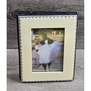 Vintage Terragrafics Velvet Photo Album with Scalloped Picture Frame Cover 7x5